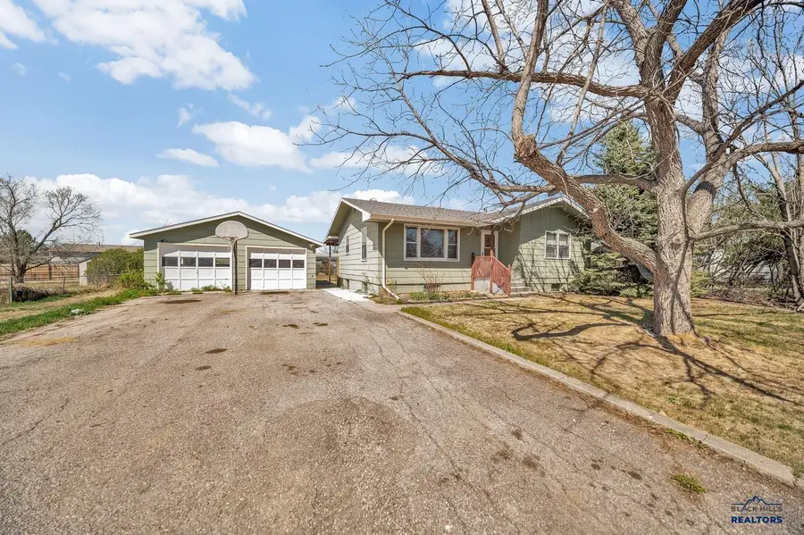 1667 Zinnia, Rapid City, SD 57703 - #2