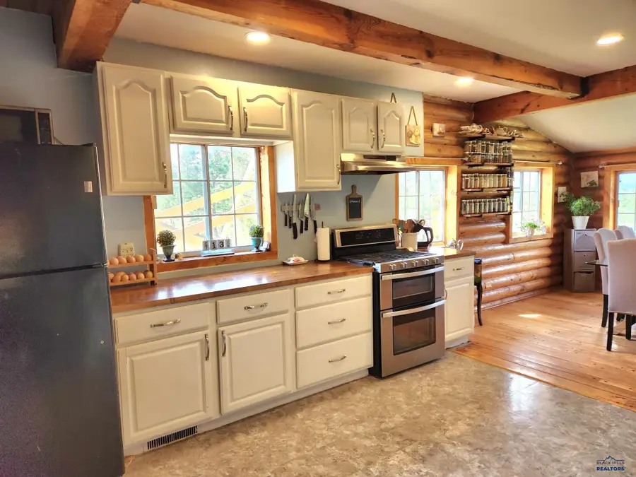 27582 Rathbun Rd, Hot Springs, SD 57747-0000 - #2