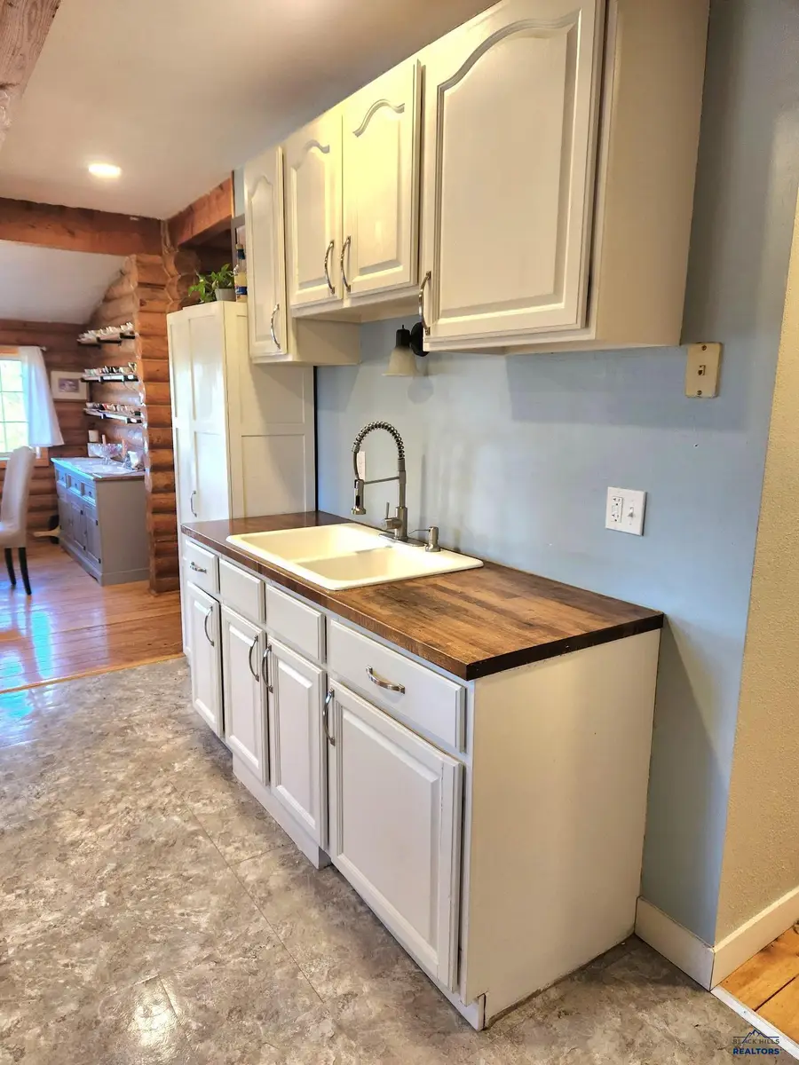 27582 Rathbun Rd, Hot Springs, SD 57747-0000 - #3