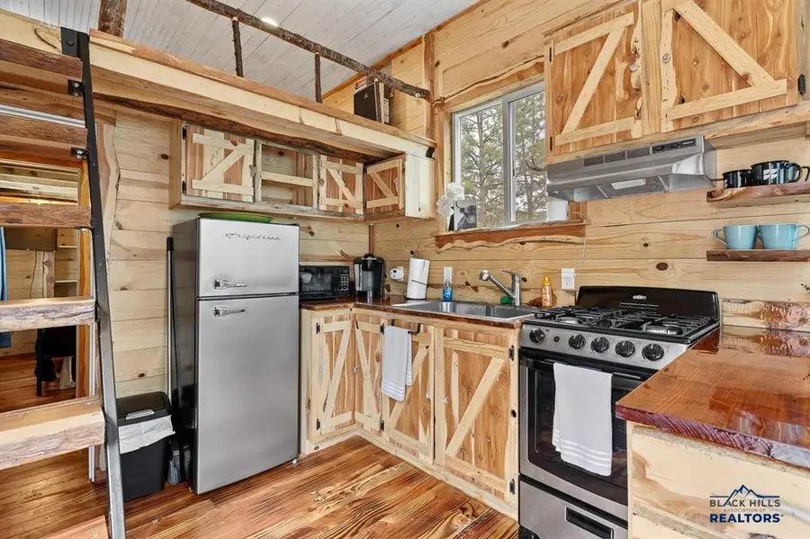 27651-R Country View Rd, Hot Springs, SD 57747 - #2