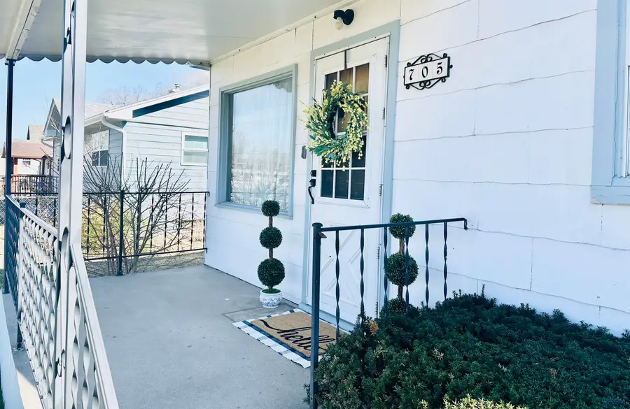 705 E Denver, Rapid City, SD 57701 - #3