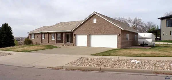 417 Alta Vista Dr, Rapid City, SD 57701