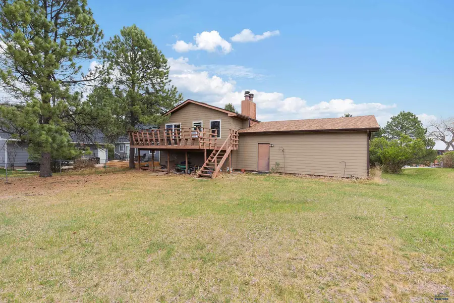 427 City Springs Ln, Rapid City, SD 57702 - #2