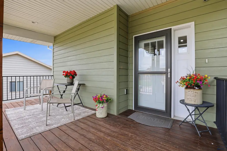 10075 Laramie Ln, Summerset, SD 57718 - #3