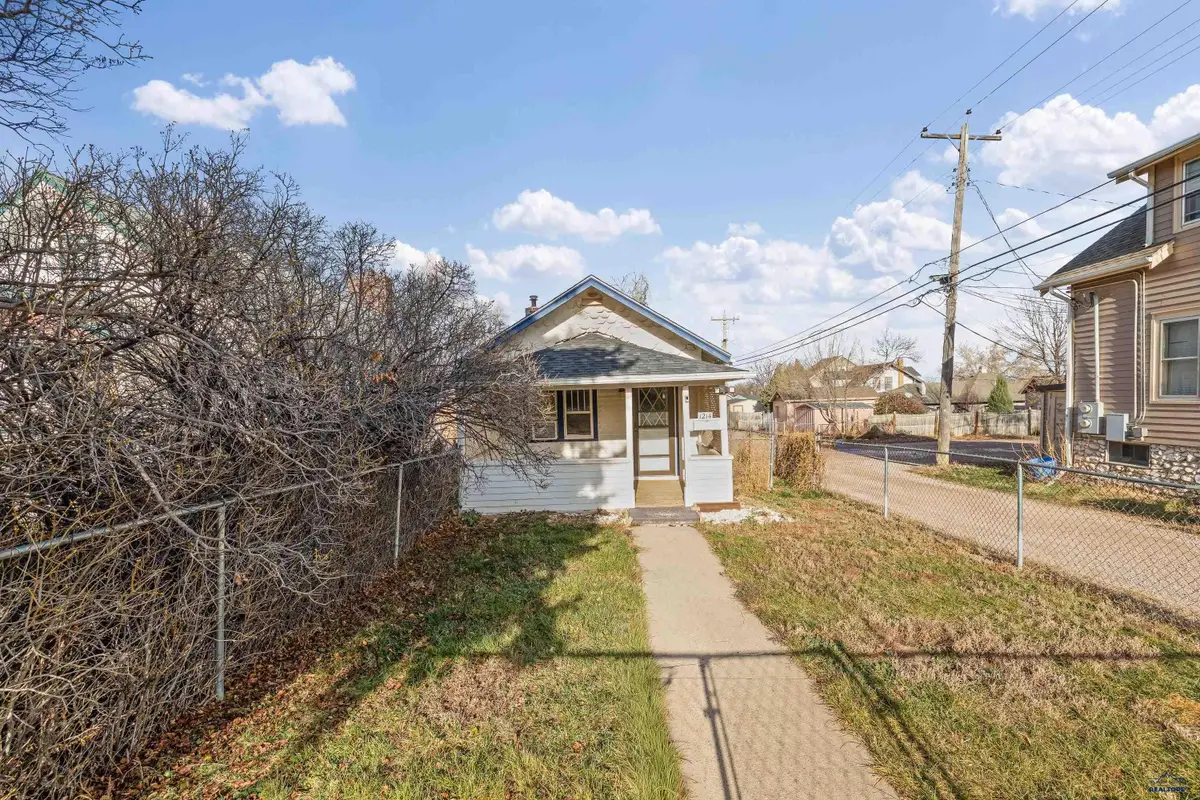 1214 Columbus, Rapid City, SD 57701 - #1