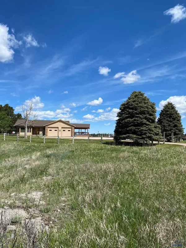 7380 Muirfield Dr, Rapid City, SD 57702-1960
