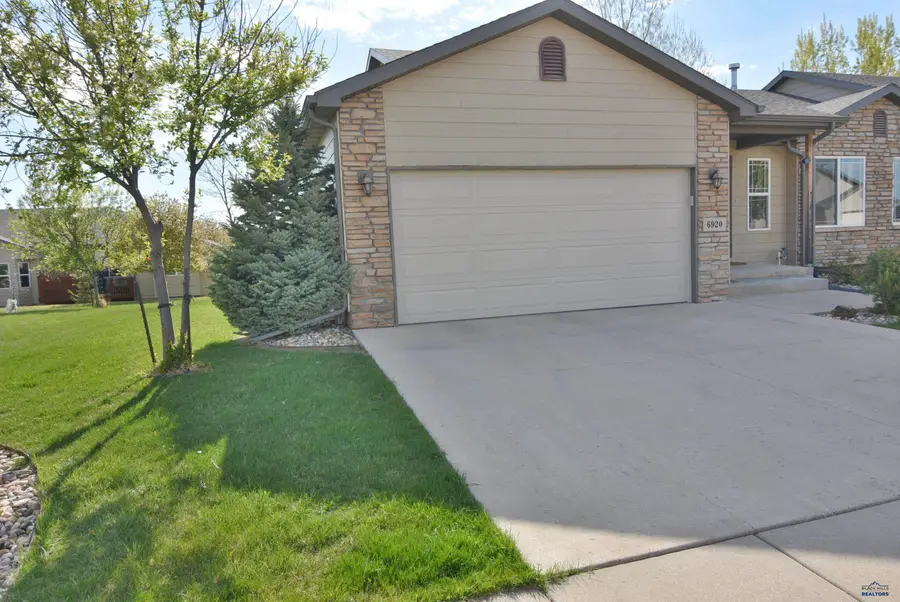6920 Dunsmore Rd, Rapid City, SD 57702-1111 - #3