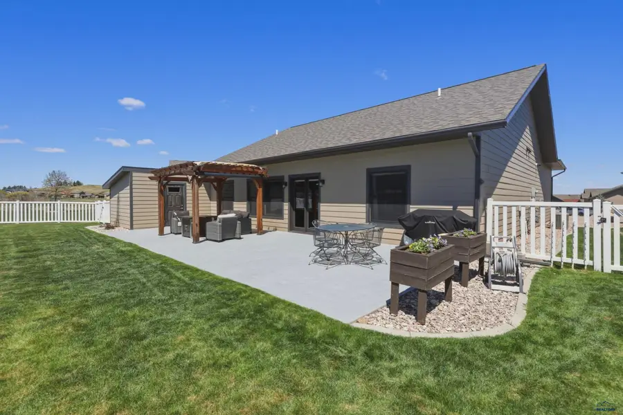 2220 Arrowhead Dr, Spearfish, SD 57783 - #2