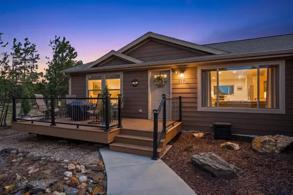 127 Surrey Lane, Custer, SD 57730