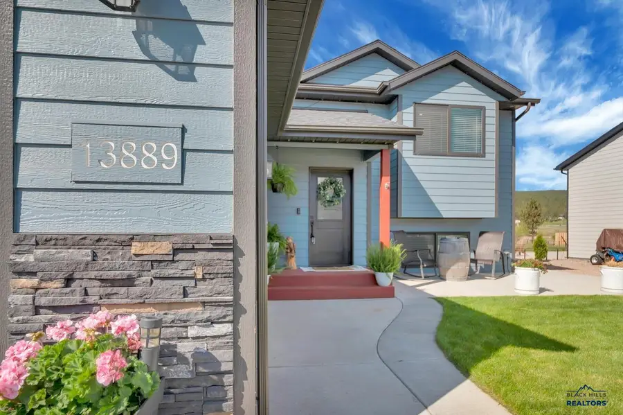 13889 Telluride St, Summerset, SD 57769 - #2