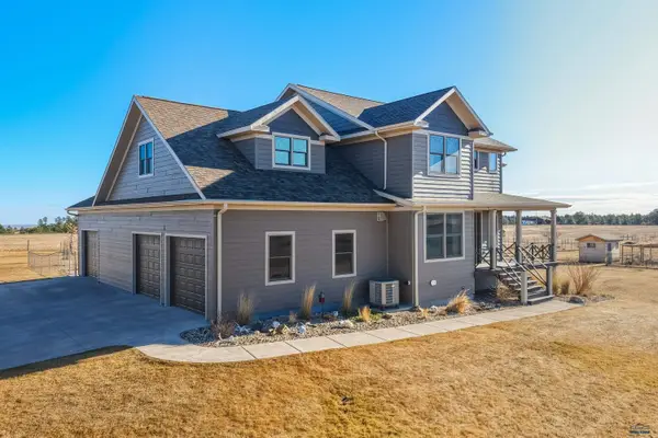 23822 Ranch View Ct, Rapid City, SD 57702