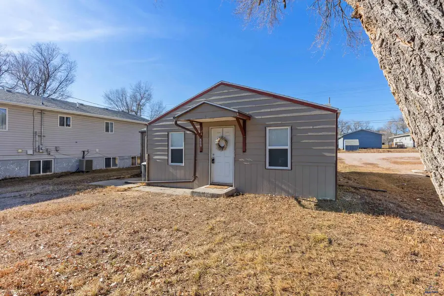 809 Willsie Ave, Rapid City, SD 57701 - #2