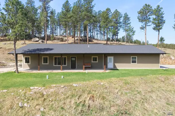 25584 Hwy 16 And 385 South, Custer, SD 57730
