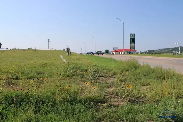 3212 Haines Ave, Rapid City, SD 57701