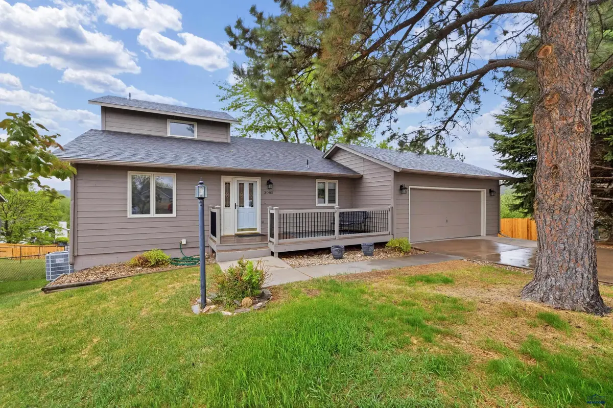 3005 Sunny Hill Cir, Rapid City, SD 57702 - #1