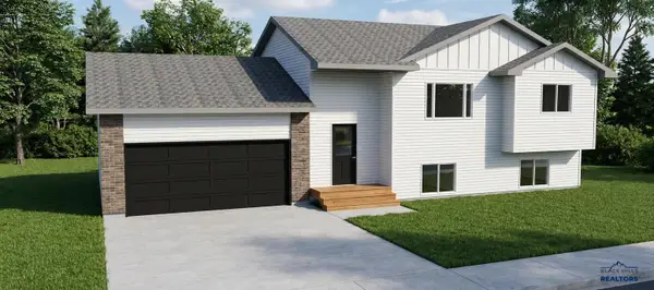 906 Petros Dr, Rapid City, SD 57701
