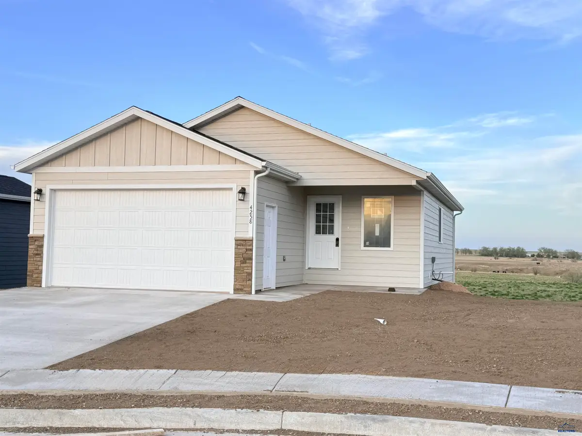 4258 Lodi Ln, Rapid City, SD 57703 - #1