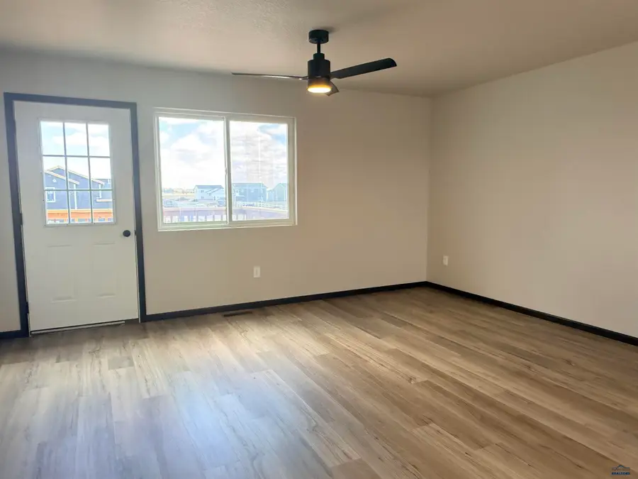 4180 Mcintosh Ln, Rapid City, SD 57703 - #3