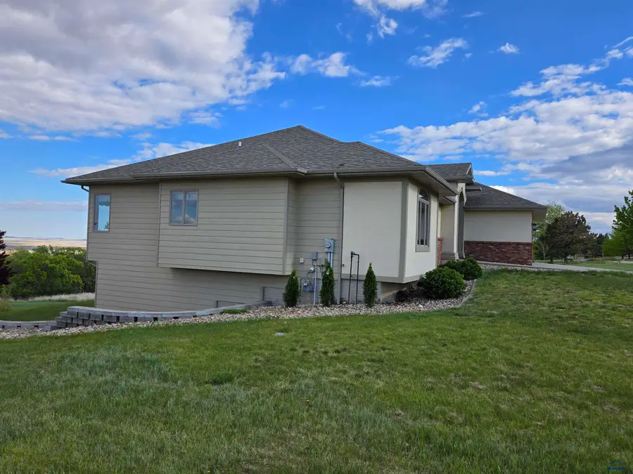 4920 Enchanted Pines Dr, Rapid City, SD 57701-9210 - #2