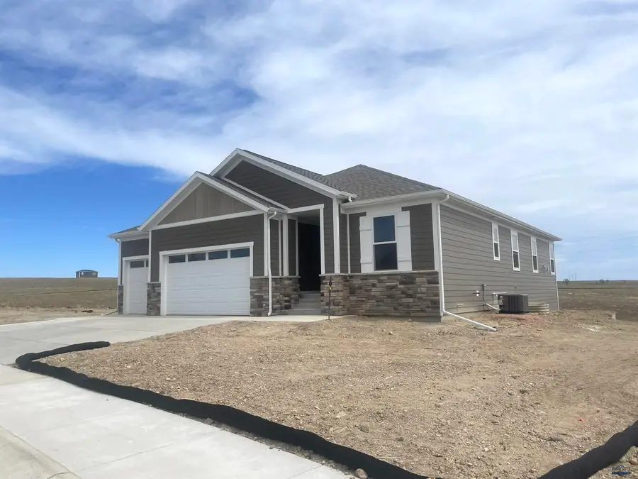 312 Miriam Ct, Rapid City, SD 57701-0000 - #3