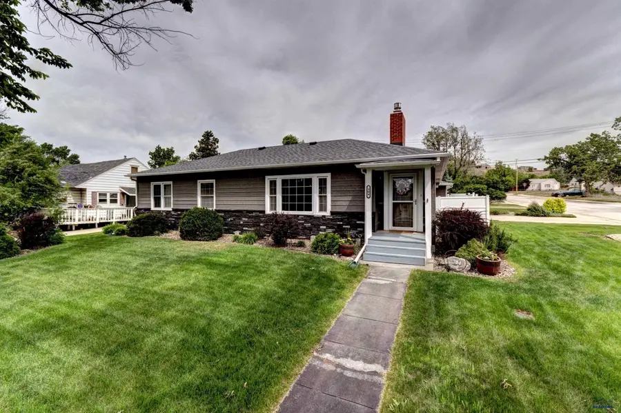 304 St Charles, Rapid City, SD 57701 - #2