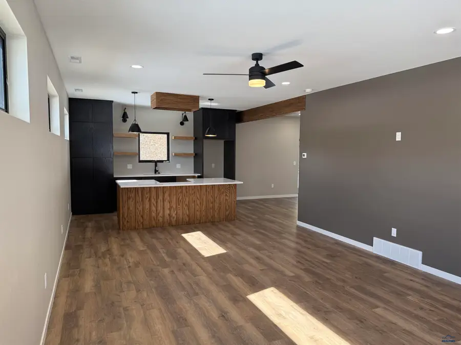 24225 Granite Point Ct, Keystone, SD 57751 - #2