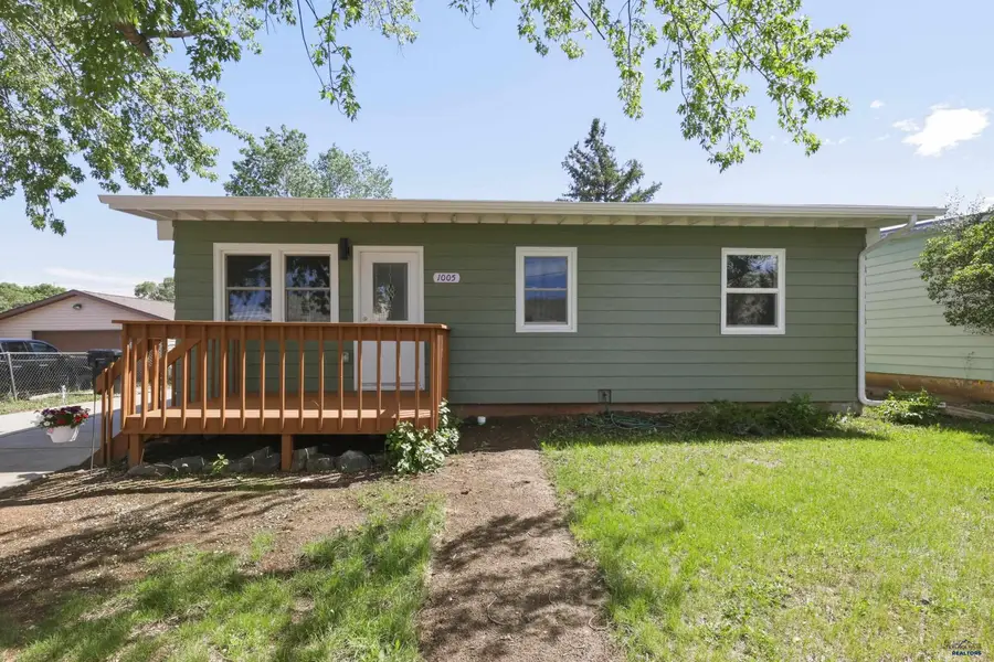 1005 E St Francis, Rapid City, SD 57701 - #2