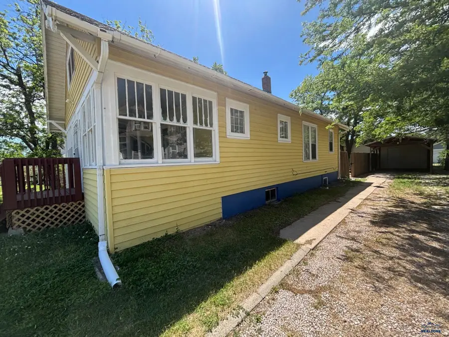 709 Farlow Ave, Rapid City, SD 57701 - #2