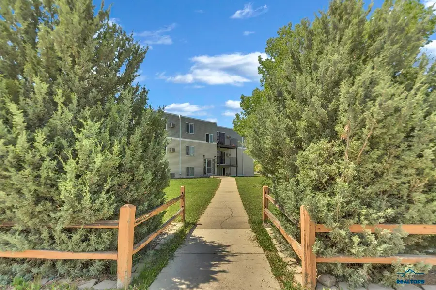 426 & 434 E Fairmont Blvd, Rapid City, SD 57701 - #3