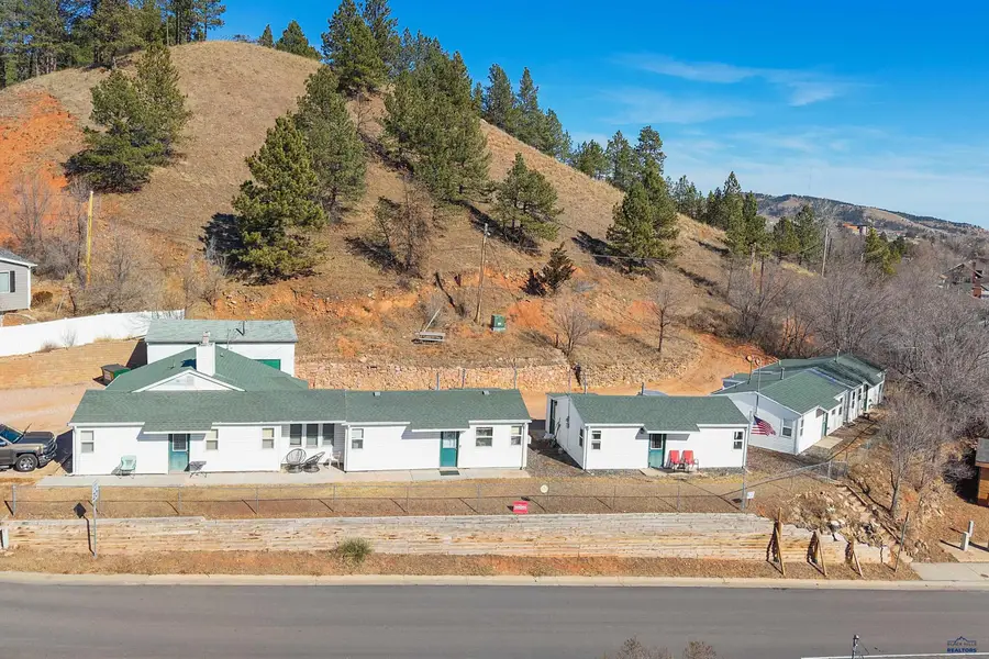1948 Hillsview Dr, Rapid City, SD 57702 - #2