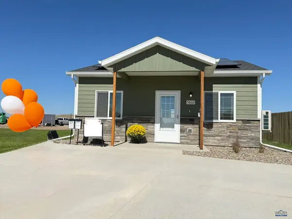 5602 Bridge Dr, Rapid City, SD 57703