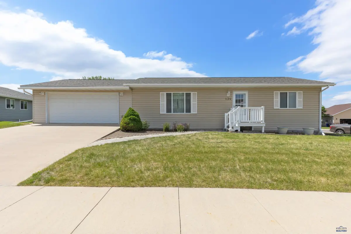 434 Field View Dr, Rapid City, SD 57701 - #1