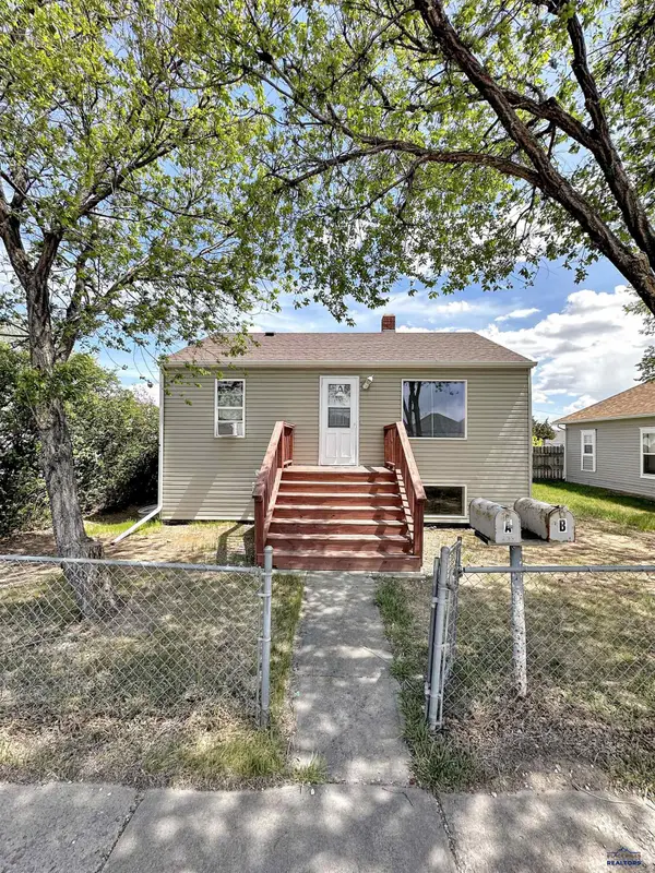 720 Haines Ave, Rapid City, SD 57701