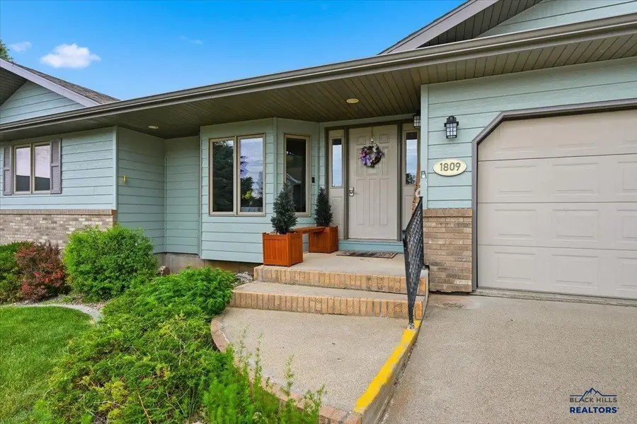 1809 Buckboard Ct, Spearfish, SD 57754 - #3