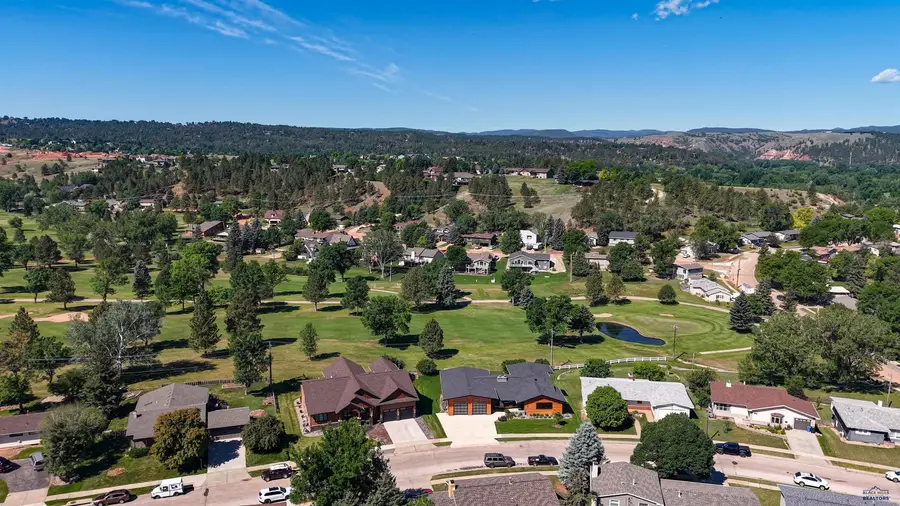 2929 Country Club Dr, Rapid City, SD 57702 - #3