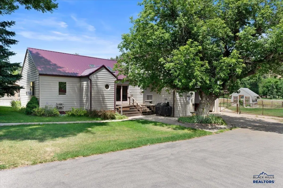 729 Lazelle, Sturgis, SD 57785-0000 - #1