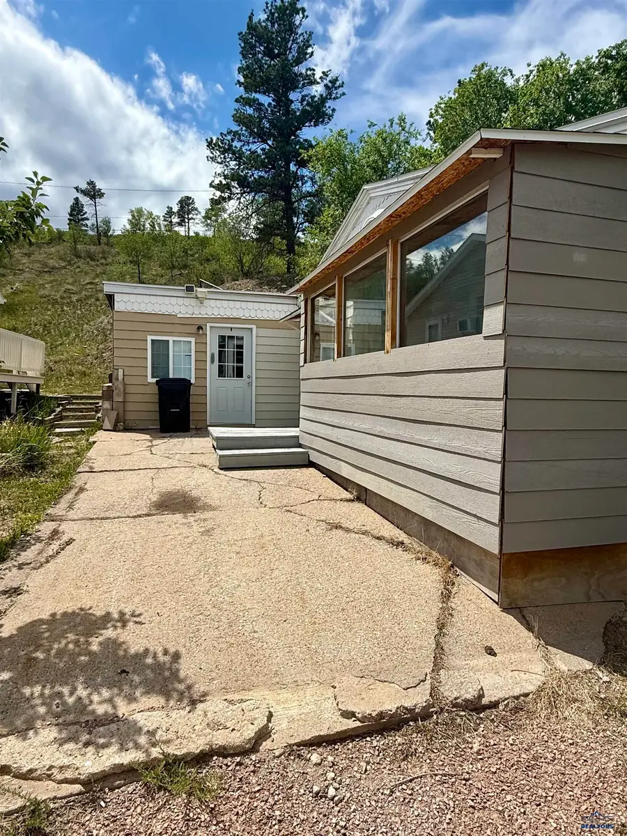 1117 Silver St, Rapid City, SD 57701 - #2