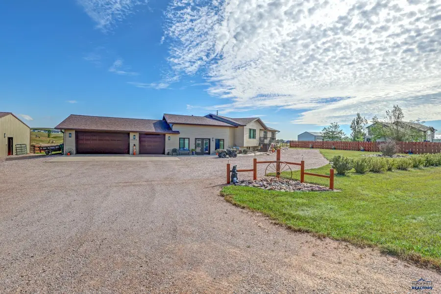 22318 Lucky Ln, Rapid City, SD 57701 - #2