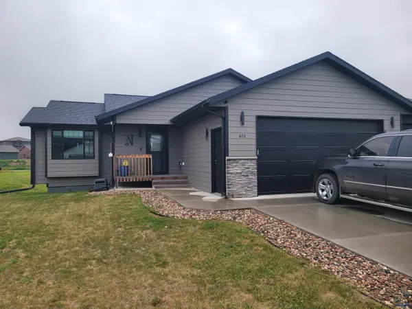 652 Rachel Ln, Box Elder, SD 57719