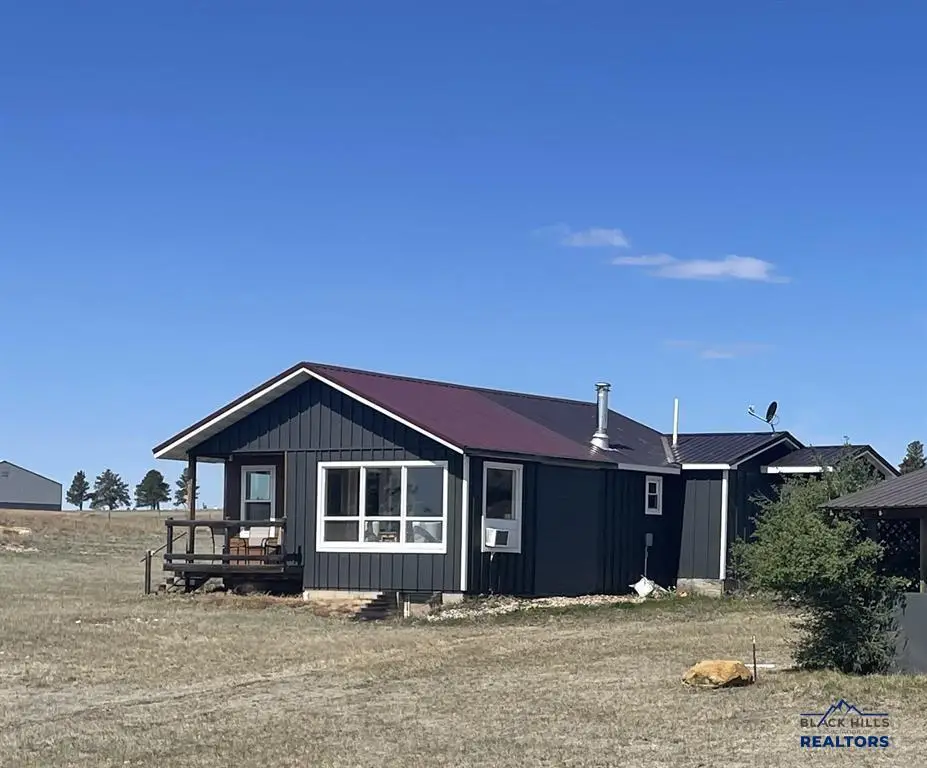 27926 Lariat Cir, Hot Springs, SD 57747 - #1