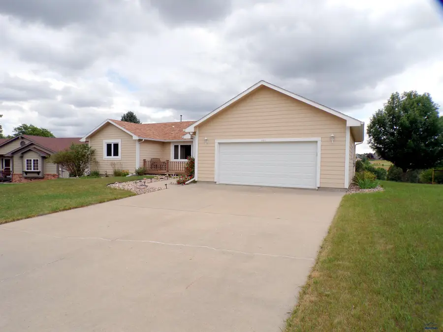 441 Alta Vista Dr, Rapid City, SD 57701 - #2