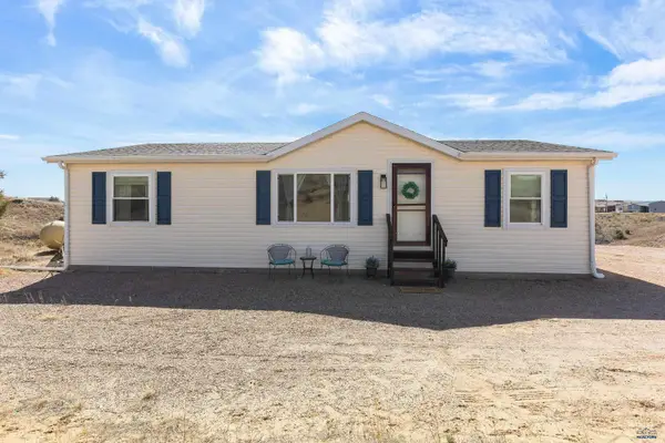 13345 White Pebble Ct, Hot Springs, SD 57747