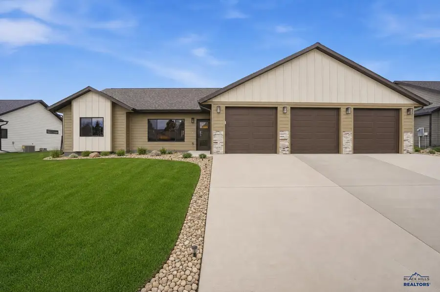 3407 Ping Dr, Rapid City, SD 57703 - #3