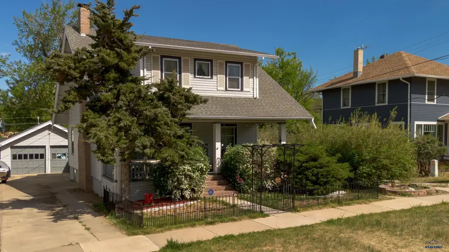 1108 9th St, Rapid City, SD 57701 - #2