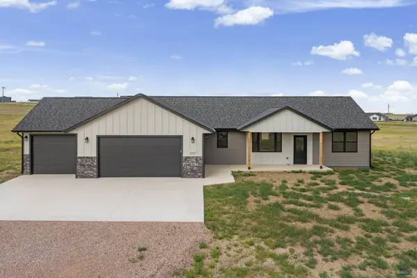 22426 Billet Ct, Rapid City, SD 57701