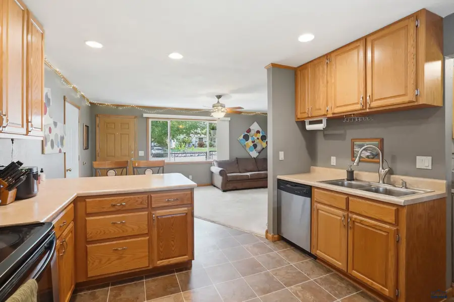 614 E Tallent, Rapid City, SD 57701 - #3