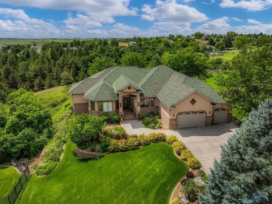 4818 Enchanted Pines Dr, Rapid City, SD 57701 - #2