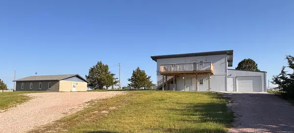 101 & 103 E State St, Martin, SD 57551