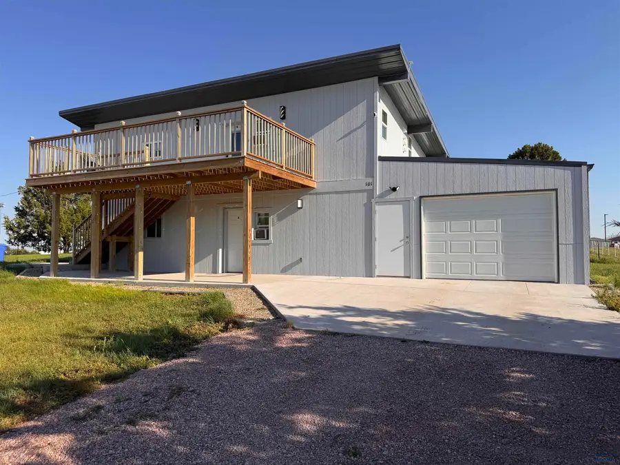 101 & 103 E State St, Martin, SD 57551 - #3