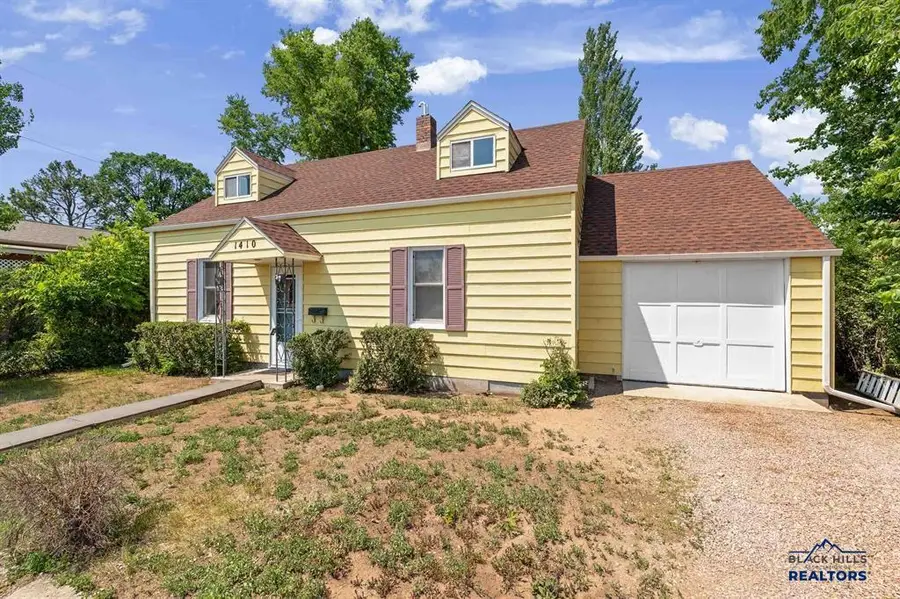 1410 Baltimore Ave, Hot Springs, SD 57747 - #2